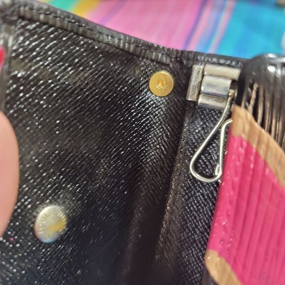 Authentic Louis Vuitton Epi Key Chain Holder Wristlet LAST CHANCE - Picture 7 of 14